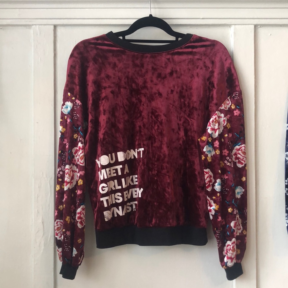 Disney Princess Mulan Velvet Sweatshirt - Picture 2 of 9